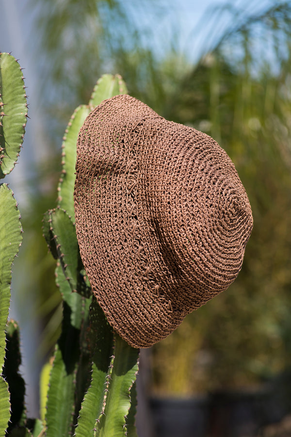 El Yapımı Kadın Hasır Şapka