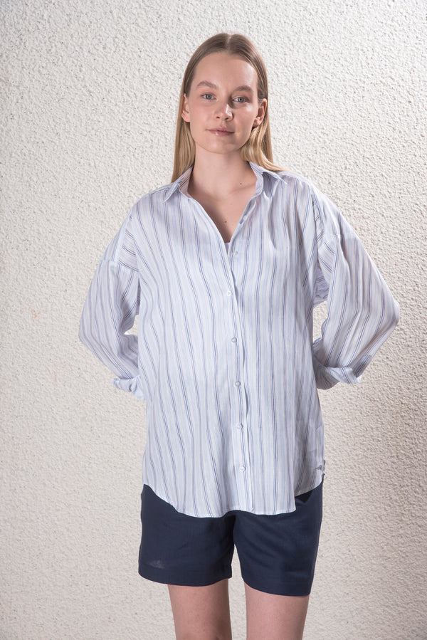 Kadın Keten Mavi, Beyaz Çizgili Standart Beden Gömlek
